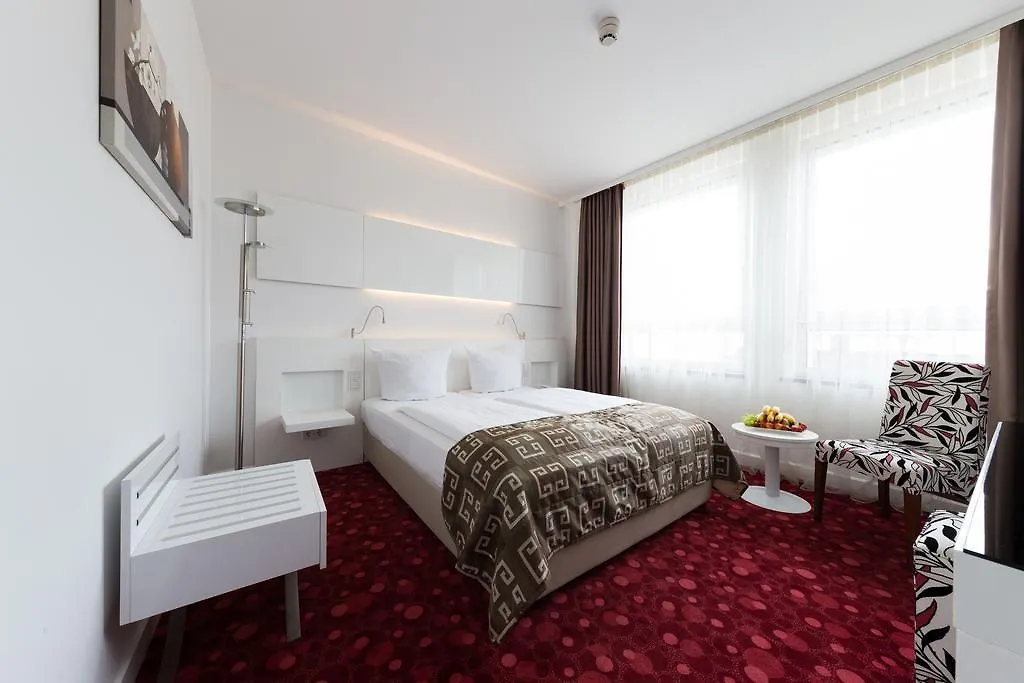 Hotel Bayer's München 3*,